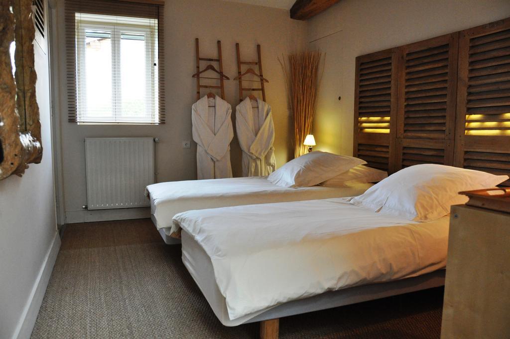 Chambre D'Hotes La Noue Saint-Pierre-la-Palud Buitenkant foto