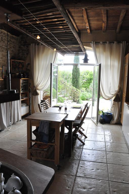 Chambre D'Hotes La Noue Saint-Pierre-la-Palud Buitenkant foto