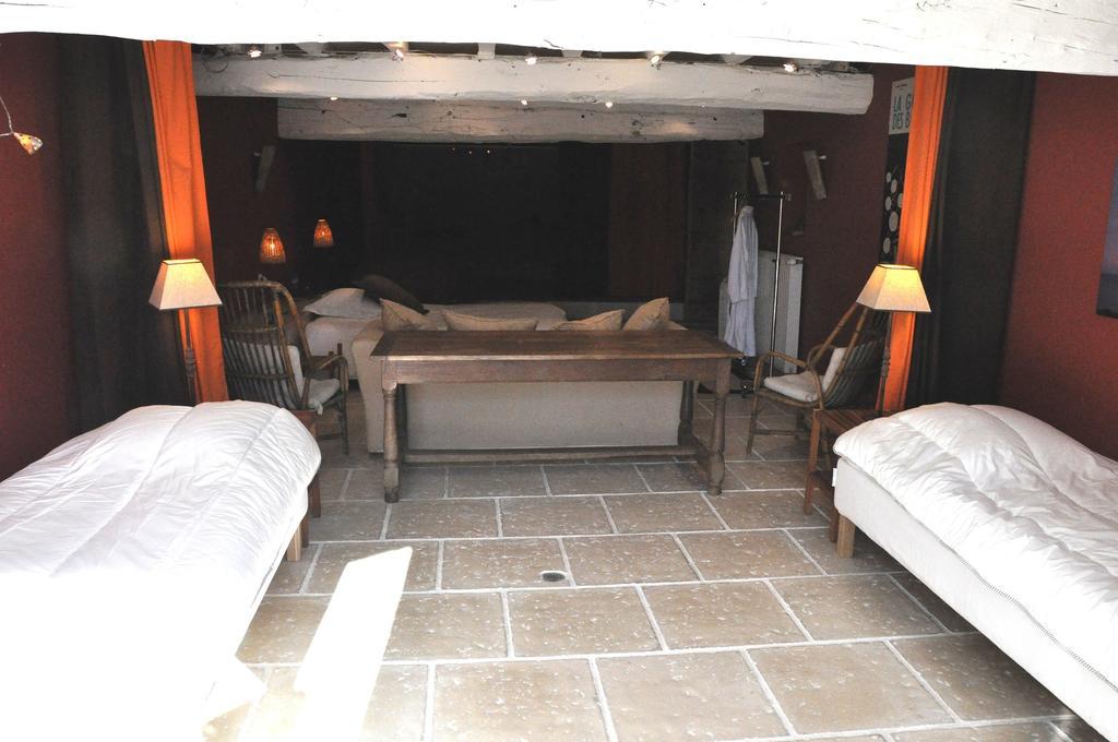 Chambre D'Hotes La Noue Saint-Pierre-la-Palud Buitenkant foto